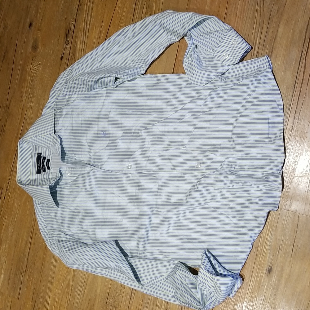 Brooksfield Long Sleeve Button down shirt size 2 like new condition